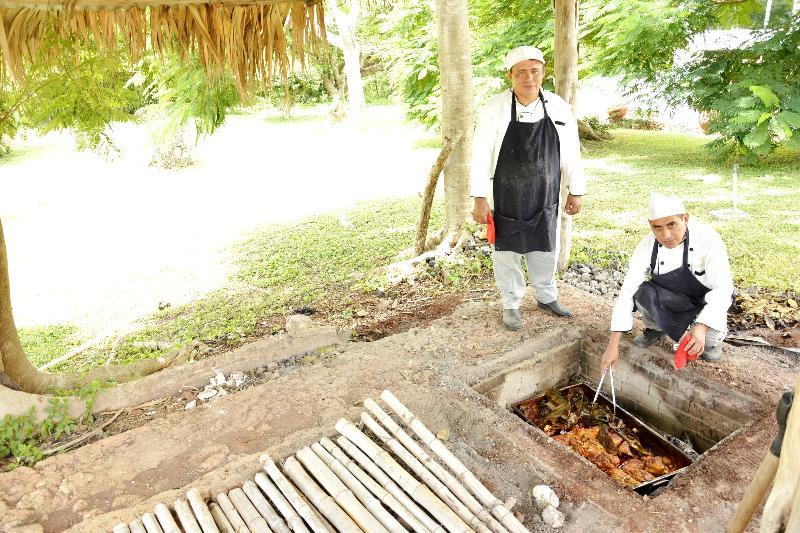 Uxmal Resort Maya Buitenkant foto